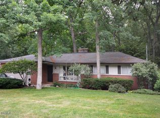 2716 Beethoven Ave, Portage, MI 49024