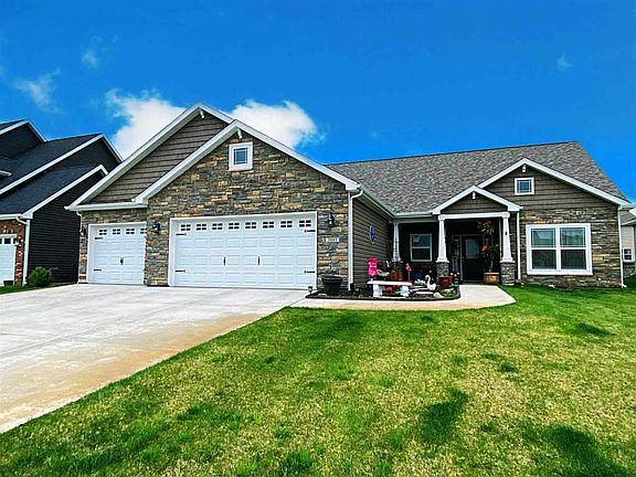 2nd image of 3883 Scoria St
