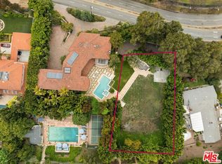 13043 W Sunset Blvd, Los Angeles, CA 90049