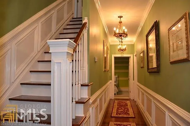 105 Saint Andrews Sq — Photo 15