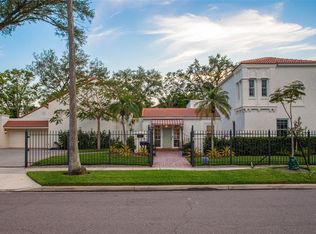 54 Aegean Ave, Tampa, FL 33606