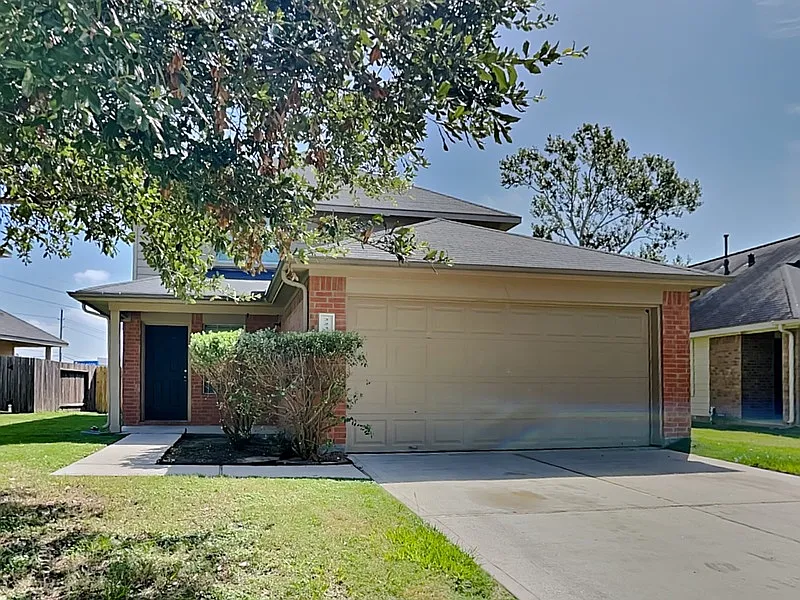 22366 Queenbury Hills Dr