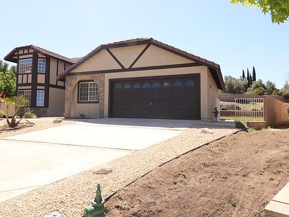 4th image of 41421 Sandalwood Pl