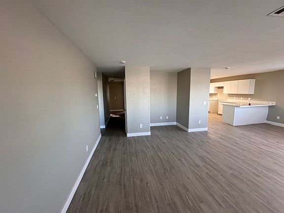 2nd image of 1271 Balzar Ave
