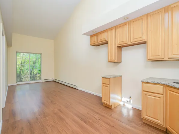 337 48th Street image 13 of 32