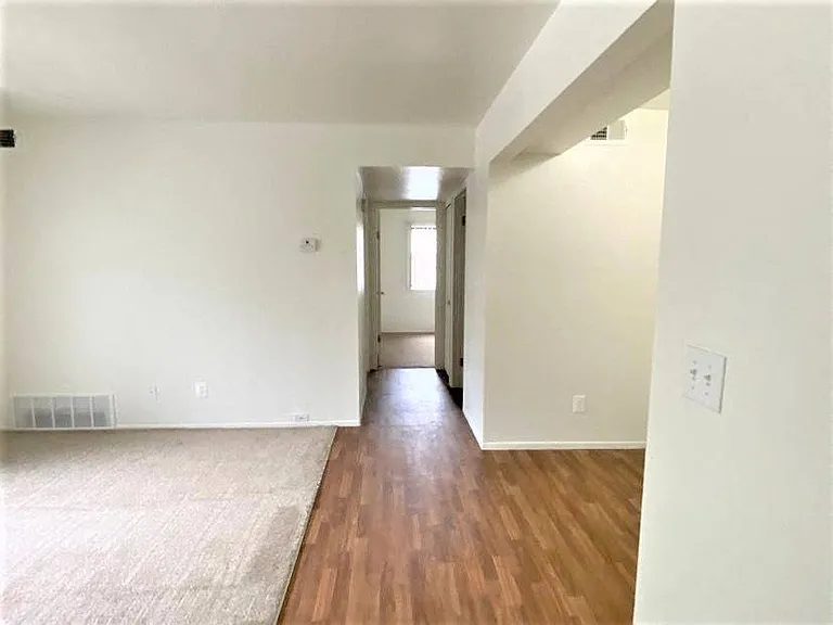 Woodland Place Apartments — Photo 41