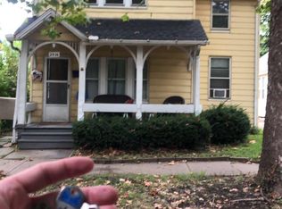 2936 W 12th St, Cleveland, OH