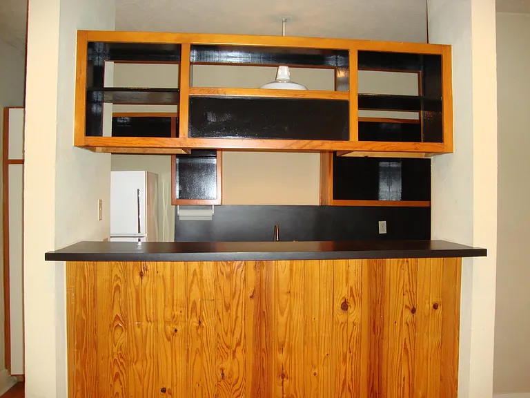 Bar counter