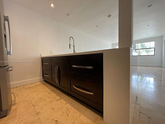 5th image of 8180 Geneva Ct APT 329