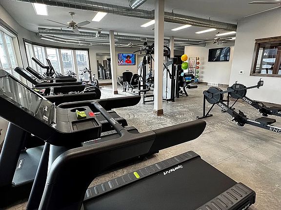 Clubhouse - 24/7 Gym