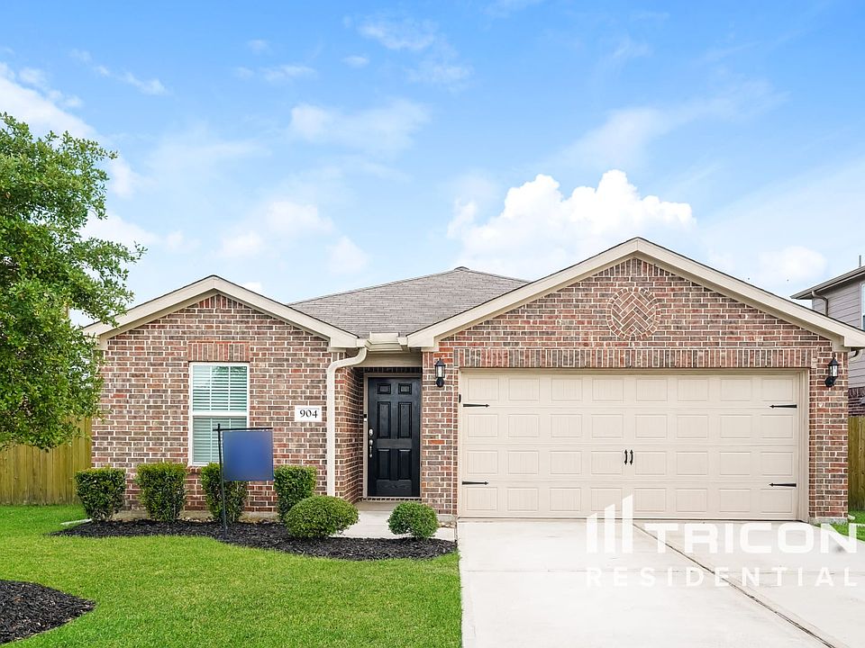 1st image of 904 American Monarch Dr