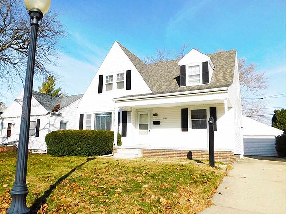 2nd image of 1101 E Richwoods Blvd