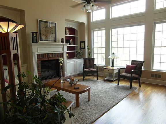 5th image of 605 Parkview Dr