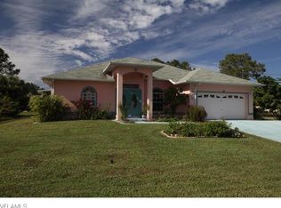 174 Carlisle Ave S, Lehigh Acres, FL 33974