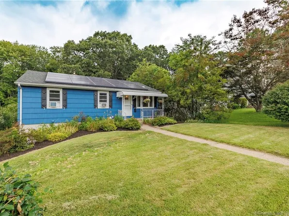 18 Maywood Street, Waterbury, CT 06704