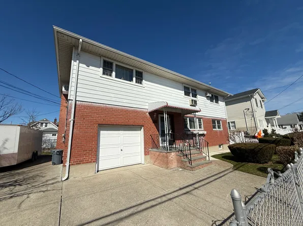 (undisclosed Address), Elmont, NY 11003