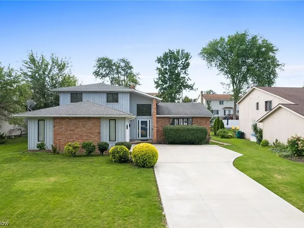 5178 Dickens Dr, Richmond Heights, OH 44143