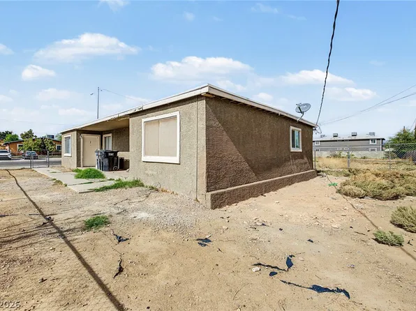 2420 Salt Lake St, North Las Vegas, NV 89030
