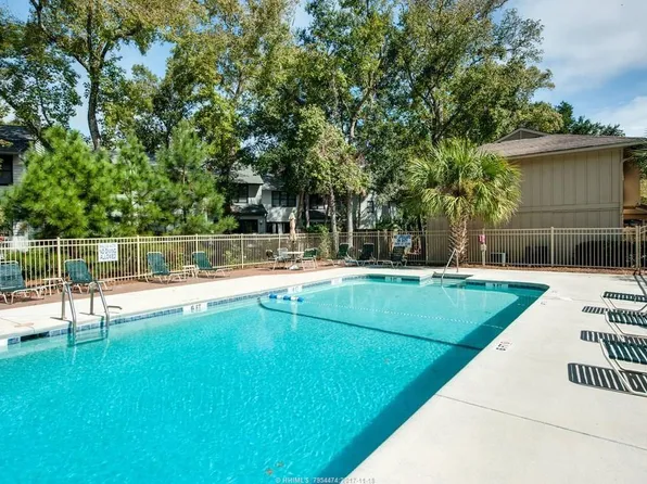 6 Woodward Ave, Hilton Head Island, SC 29928