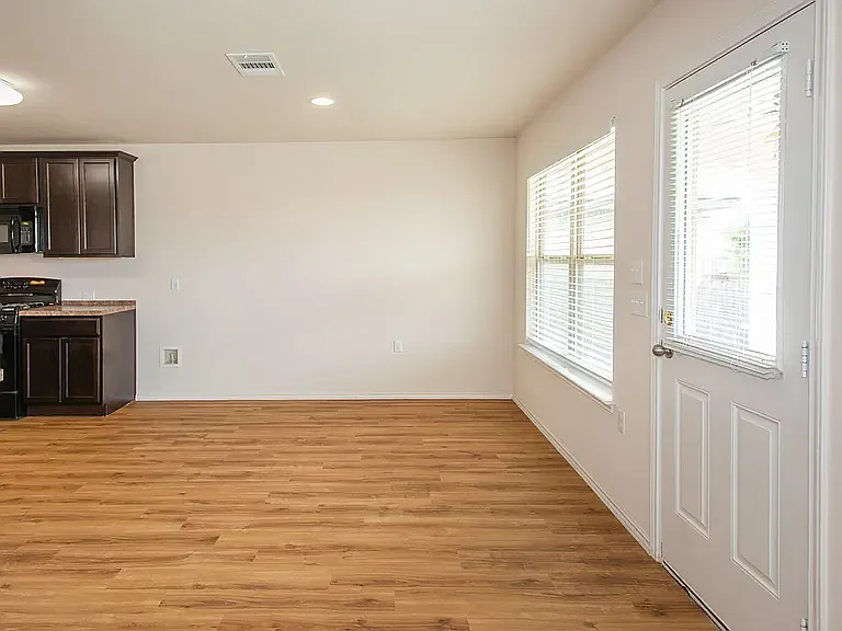 6917 Crestone Rd — Photo 9