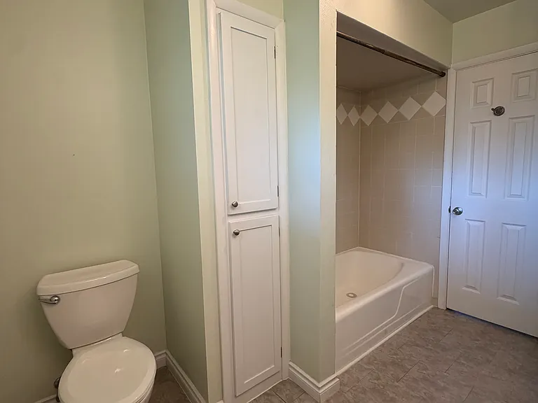 4200 Jefferson Ct #4200 — Photo 10