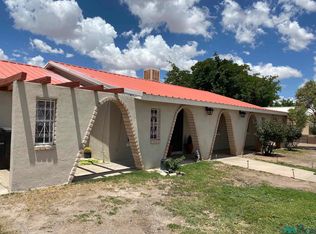 404 S Yucca Dr, Deming, NM 88030