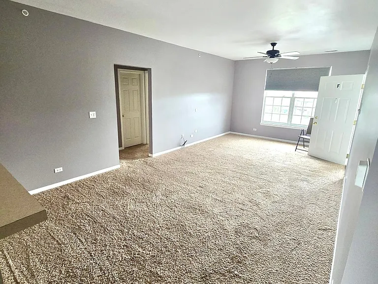 150 S Waters Edge Dr #F — Photo 4