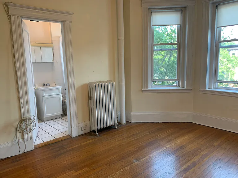 1125 Commonwealth Ave — Photo 29