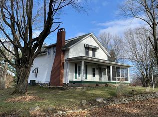 7406 E Shoop Rd, Pierceton, IN 46562