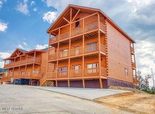 1430/1434 Eagle Cloud Way, Sevierville, TN 37862