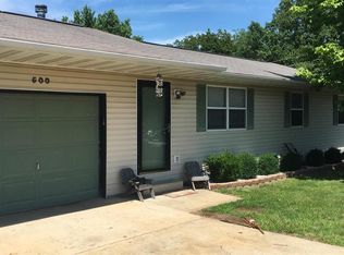 500 Silver Leaf Ln, Rolla, MO 65401