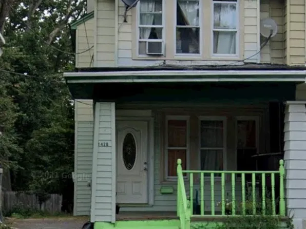 1428 Stuyvesant Ave, Trenton, NJ 08618
