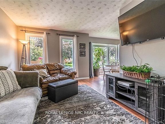 3rd image of 6285 Delta Dr