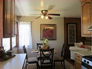 2nd image of 875 San Mateo Ct