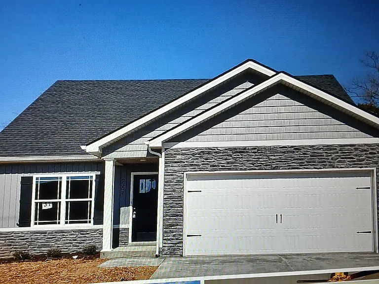 2831 Upstream Rd — Photo 2