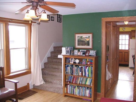 2nd image of 221 Harrison Ave