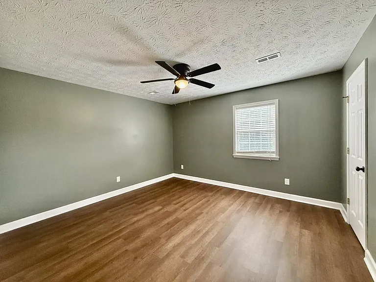 3875 Erwin Hwy — Photo 12