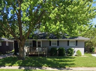 9317 Southmoor Ave, Highland, IN 46322