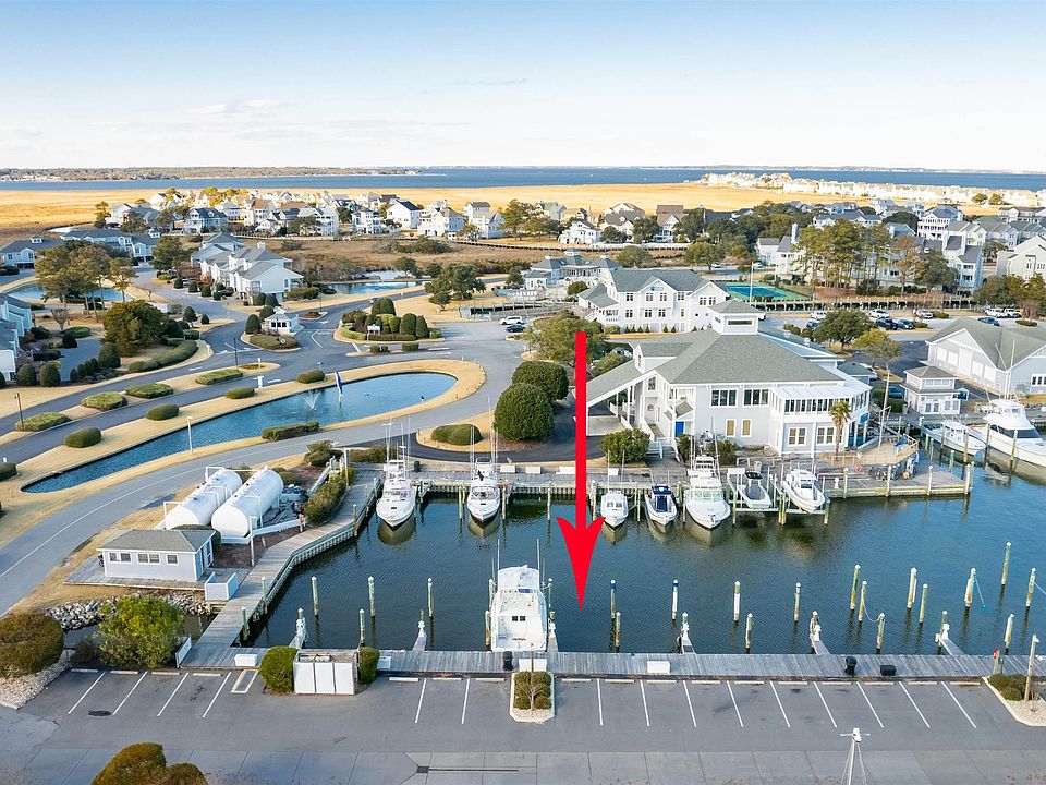 1st image of 46 Yacht Club Ct Slip 46