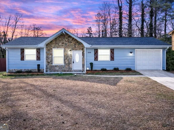 3099 Chippewa Dr, Rex, GA 30273