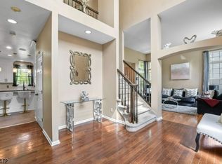 69 Schoolhouse Rd, Oak Ridge, NJ 07438