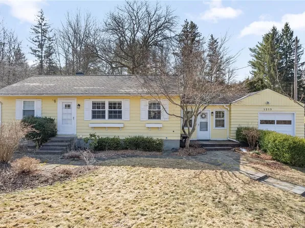 1213 Ellis Hollow Rd, Ithaca, NY 14850