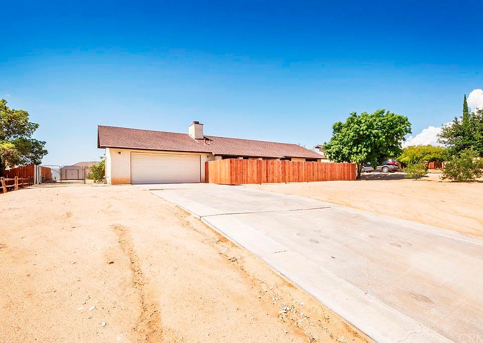 1st image of 58835 Campero Dr