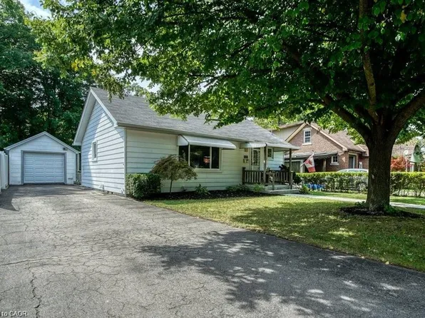 102 Kribs St, Cambridge, ON N3C 3N5