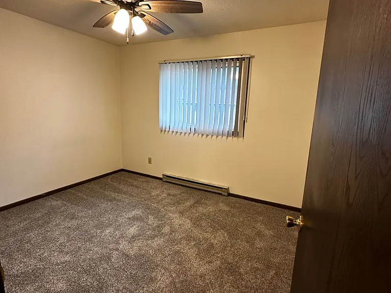 808 Macomber St — Photo 19