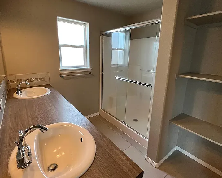 21104 Azalia Ave — Photo 16