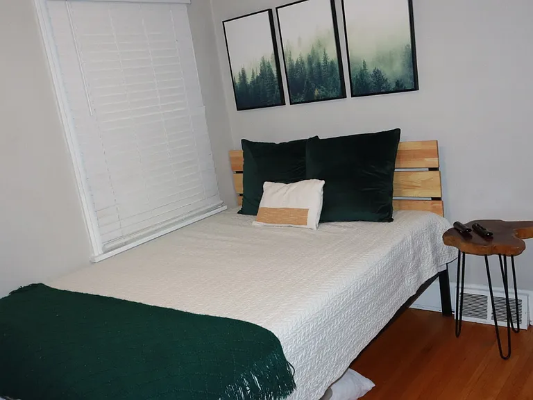 3923 Taylor Ave — Photo 9
