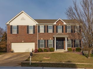 324 Panhurst Ct, Ballwin, MO 63021