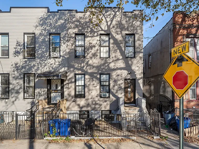 1137 Blake Ave #1 — Photo 1