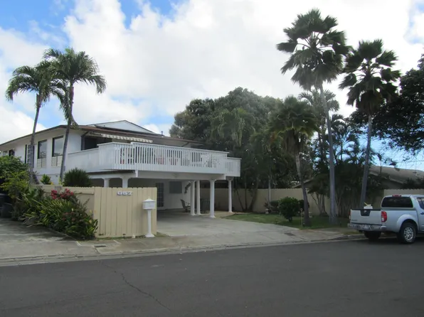 657 Hunalewa St, Honolulu, HI 96816